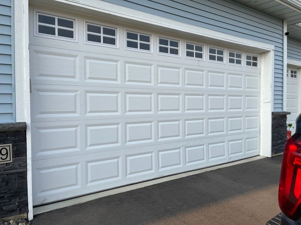 Gallery photos for Rapid Garage Door Fix and Restore in Farmington: Image #1